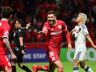 The quarterfinals of the Concacaf Champions Cup continue and it’s Liga MX vs MLS in each of the four ties, with the first leg of Cruz Azul and LAFC tonight.