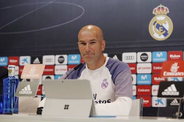 Zinedine Zidane at peace during his press conference.