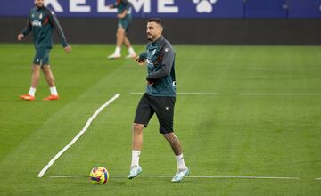 Joselu, en la sesión de ayer en el RCDE Stadium sin Darder.