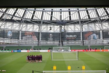 Juega 1000 pesos y gana 2700 en Caliente con la Europa League