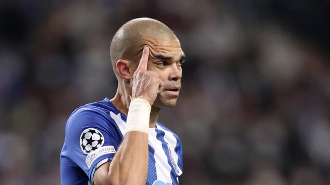 El Oporto maquilla el ‘caso Pepe’: “Debemos actuar sin herirle”