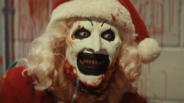 ‘Terrifier 3′: Art the Clown disfruta de un cóctel de sangre en el nuevo tráiler de la película