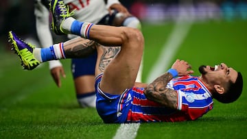 Daniel Muñoz sale lesionado del partido del Crystal ante Tottenham