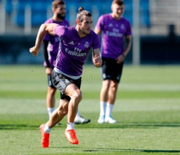 James se alista para recibir al Eibar y entrar en modo Selección