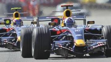 <b>NO VEN HUECO.</b> Tanto Coulthard como Webber, los dos pilotos de Red Bull, han desmentido su intención de salir del equipo para dejar sitio a Alonso.