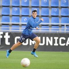 Álex Bermejo: "Estoy muy ilusionado en el Tenerife"