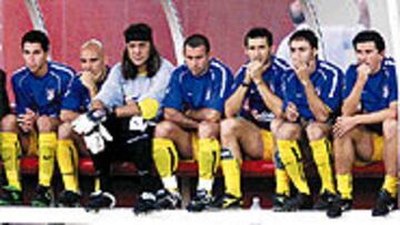 <b>MUEVE EL BANQUILLO.</B> Cualquiera de los que fue ron suplentes en Son Moix puede jugar este domingo.