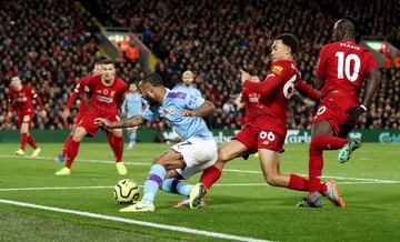 Liverpool's march continues with 3-1 win over Manchester City