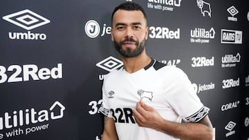 El veterano defensor de 38 años dejó al LA Galaxy para incorporarse al Derby County, equipo de la Premier League que es dirigido por Lampard.