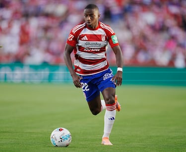 Pacheta: “No me extraña el interés de Sporting de Portugal por Faye”