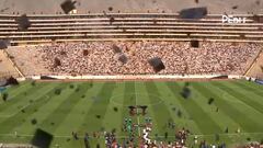 ¡Lluvia de papelitos en el clásico! Espectacular recibimiento de la hinchada de Universitario