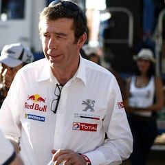 “Me encantaría que Sainz ganara el Dakar con Peugeot”