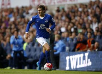 16. John Stones (20), defensa inglés del Everton, está valorado en 16.850 millones de euros.