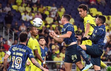 Nashville, Tennessee, US; Club America forward Federico Vinas (24) Nashville SC forward Ethan Zubak (11) 