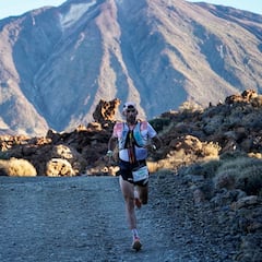 Manuel Anguita gana la Tenerife Bluetrail by UTMB