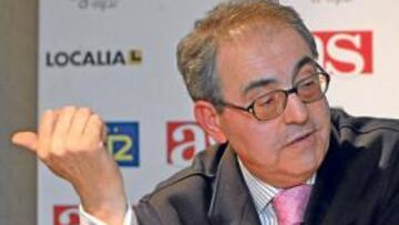 <b>DÍA CLAVE. </b>López Lara y Jesús Serna deben abonar hoy los cerca de 460.000 euros en concepto del finiquito de Julio Romero.