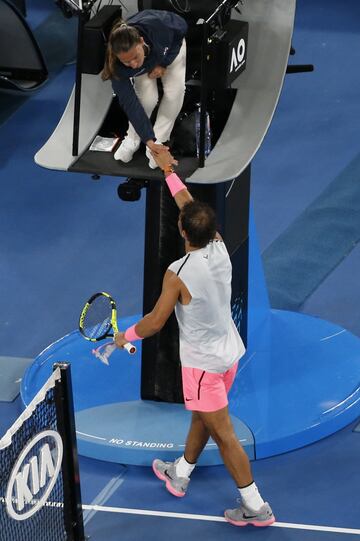 Así luchó Nadal lesionado contra Cilic en Australia