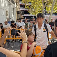 Corberán incluye al central Alejando Panach en la lista para el Villarreal