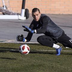 Andriy Lunin, extraña felicidad en la suplencia del Leganés