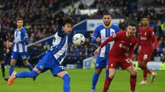 El gol que causa locura en Inglaterra: ¡una joya japonesa humilló al Liverpool!