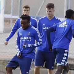 Vigaray no está descartado para jugar contra el Cádiz