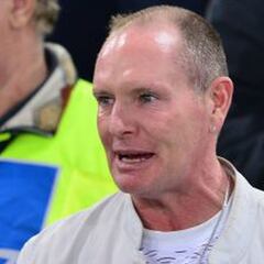 Gascoigne: “Era un borracho feliz, ahora soy un borracho triste”