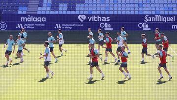 Entrenamiento del Málaga en La Rosaleda-