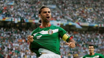 El eterno capitán azteca ha estado presente con el combinado verde desde el Mundial de 2002, alcanzando cinco Copas del Mundo jugadas.