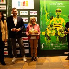 Van Aert, Kuss y Bernal, protagonistas en Jaén