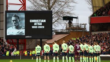 Imagen del homenaje en el Nottingham Forest-Manchester City.