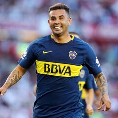 Cardona y Tévez se entienden: Buen 'feeling' en las prácticas