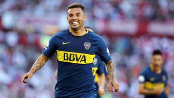 Edwin Cardona es el volante de creación de Boca. Comparte con Tévez.