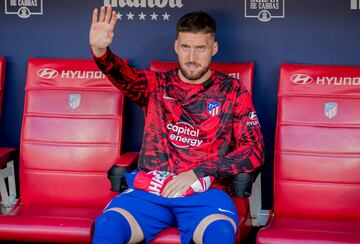 El irlandés reforzó la plantilla de Simeone en el último día del mercado invernal de 2023. En sus 6 meses como rojiblanco, el lateral derecho jugó 16 minutos repartidos en 2 partidos.