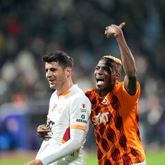 Morata castiga a Arda Turan