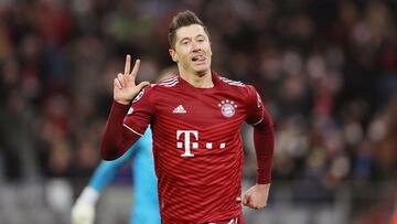 Robert Lewandowski of Bayern Munich celebrates his goal 3-0 during the UEFA Champions League, Round of 16, 2nd leg football match between Bayern Munich and Red Bull Salzburg on March 8, 2022 at Allianz Arena in Munich, Germany - Photo Marcel Engelbrecht /