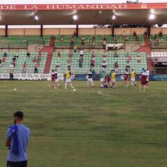 Extremadura puede autorizar la presencia de público en los campos de fútbol