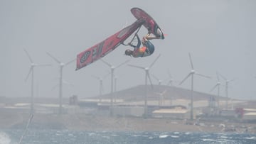 Espa?a y Croacia lideran las carreras de Slalom en Pozo Izquierdo
