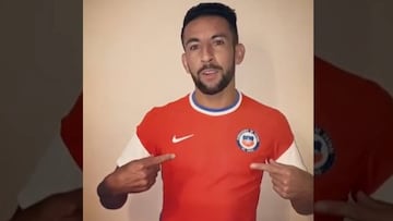 La bienvenida de Vidal e Isla a la nueva equipación de la Roja