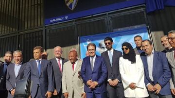 Ben Barek inauguró una puerta en La Rosaleda.