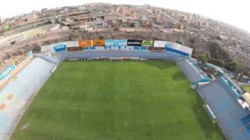 Estadio Alberto Gallardo: Inaugurado en 1961, el recinto ubicado en un distrito de Lima es utilizado por Sporting Cristal mediante una licitación que dura hasta el 2022, puesto que las instalaciones pertenecen al Instituto Peruano del Deporte. Hasta el 2012, se llamó “San Martín de Porres”