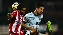 Oporto empata con diez ante el modesto Desportivo das Aves
