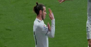 Tebas ya denunció a Piqué por un gesto a la grada; no hubo sanción