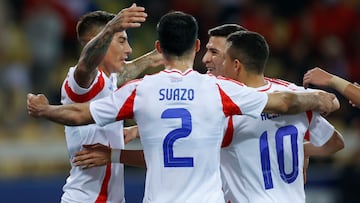 “Cuando se pone la camiseta de Chile es distinto, se transforma”