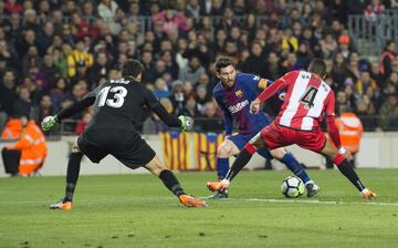 2-1. Leo Messi marc¨® el segundo gol.