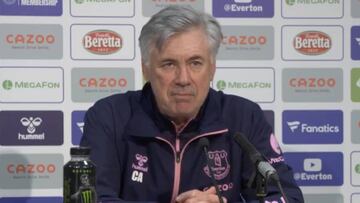 Ancelotti: "Yerry Mina está disponible para el Liverpool"