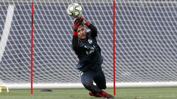 Keylor Navas, dispuesto a pelear el puesto.
