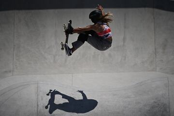 Sky Brown durante la competici¨®n de skate.