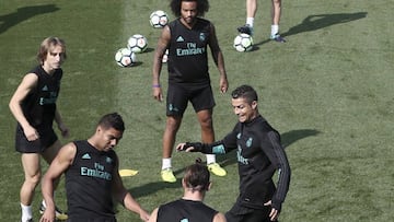 Los jugadores del Real Madrid, durante un entrenamiento.