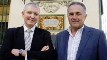 Gordillo será presidente en honor a Gómez Porrúa