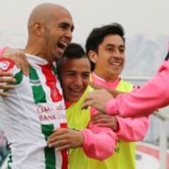 Palestino vence a Wanderers
que extraña a David Pizarro